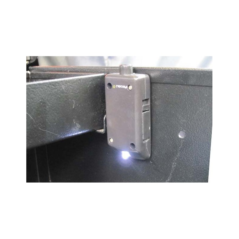 Éclairage Intérieur de Cubby Box pour : Toutes Defender 90/110/130