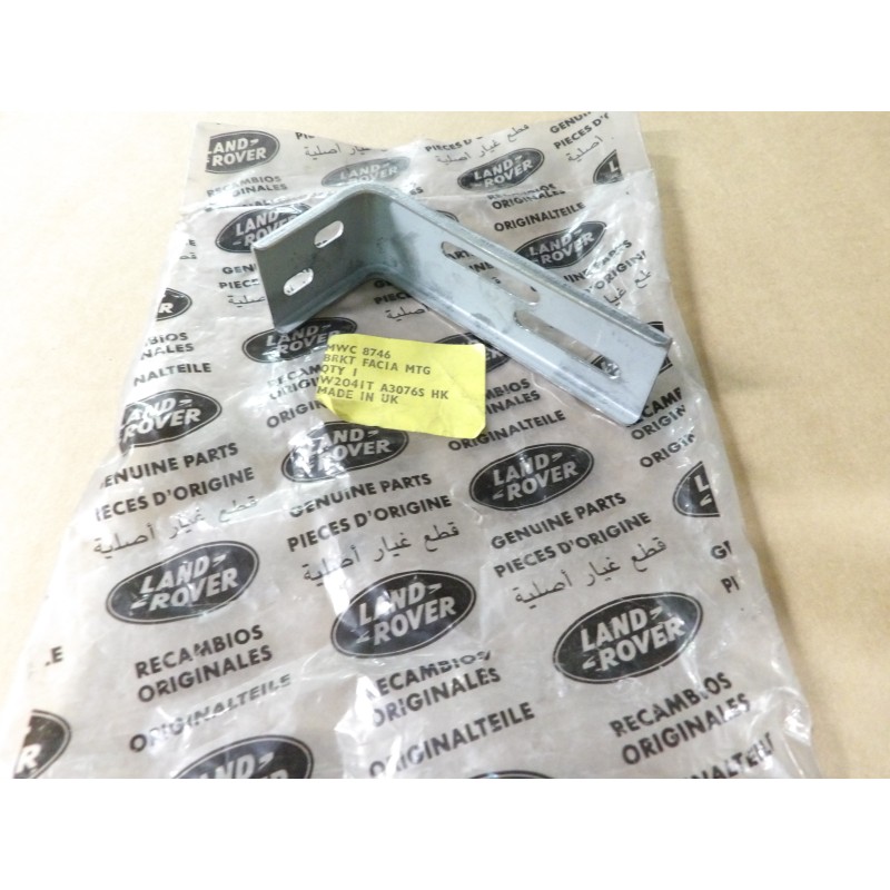 Patte de Fixation du Support d'Extrémité du Tableau de Bord Monté jusqu'en 1994