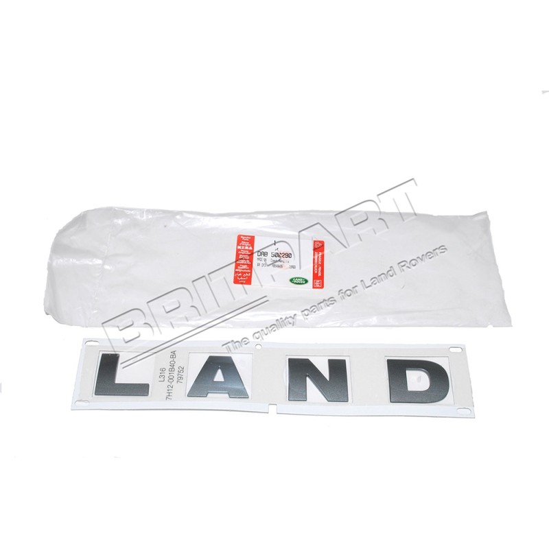 Lettre Autocollante " LAND " sur le Capot
