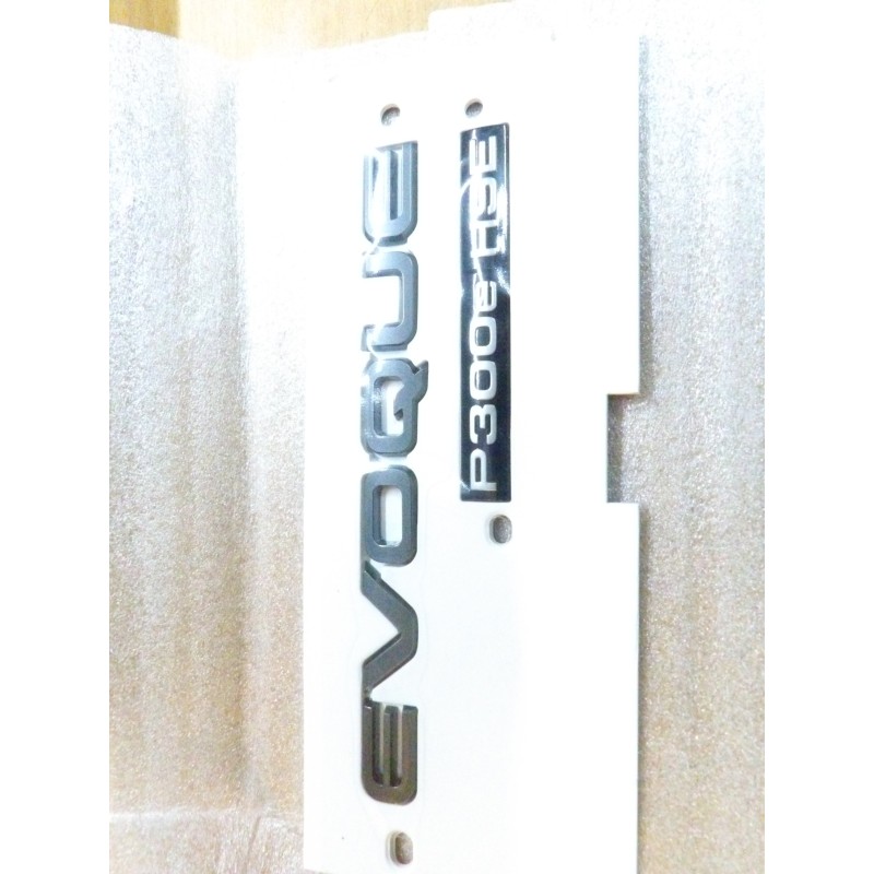 Monogramme " EVOQUE D150 HSE " couleur ATLAS SHADOW du Hayon