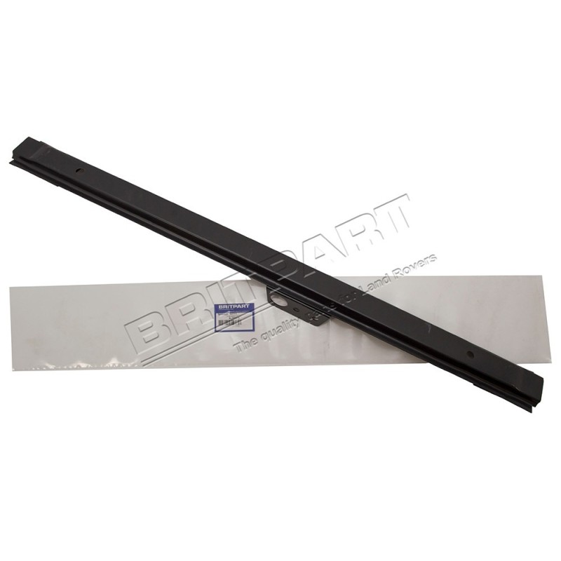 Traverse Avant du Plancher du Coffre